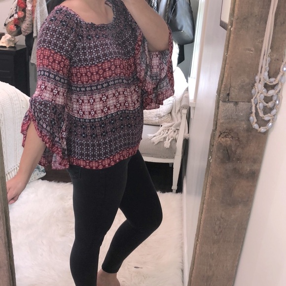 New Directions size large floral boho top - Picture 3 of 5